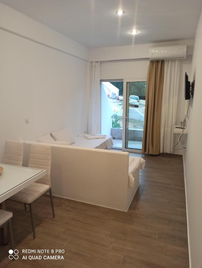 Sirakgast Ionian Sea Appartments Preveza Exterior foto